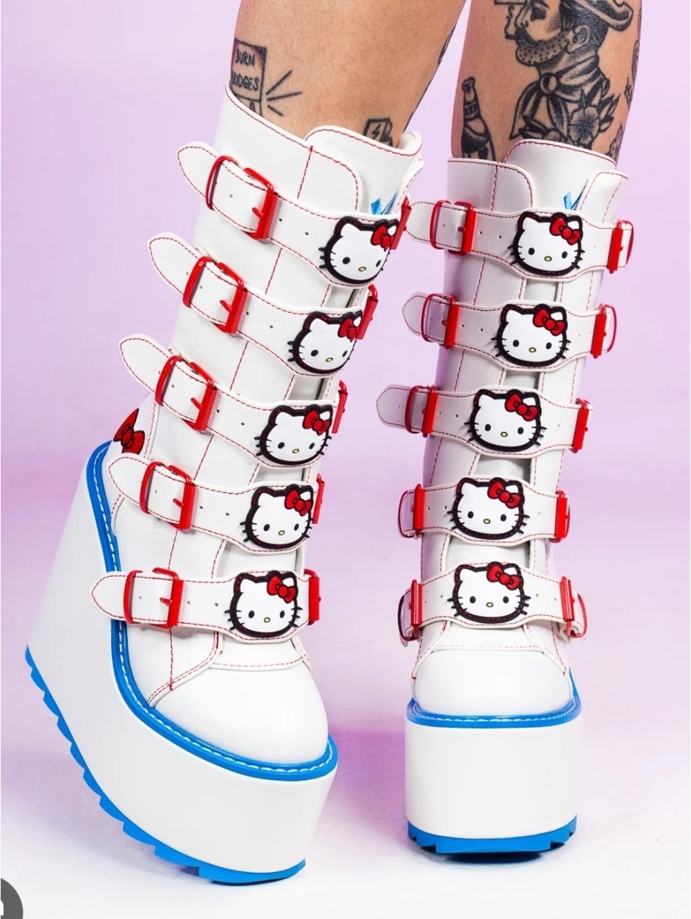 YRU X Hello Kitty Dune Boots Size 9 Platform Bow Embroidered Limited Edition